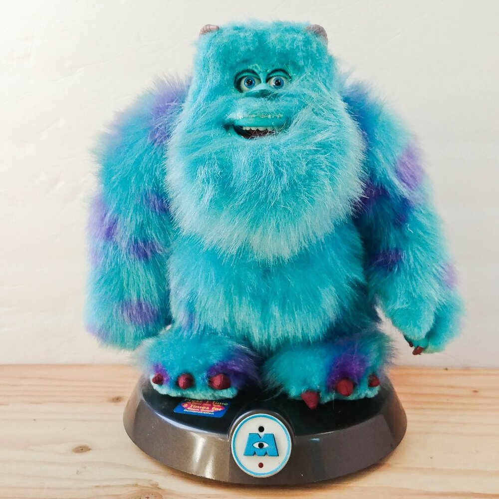 Disney Pixar Monsters, Inc. Roaring Sulley Room Guard